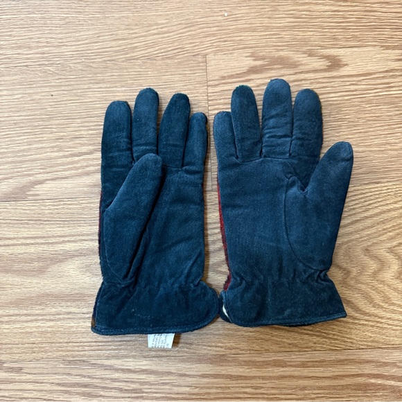 Isotoner Plaid and Blue Warmer Winter Gloves - Picture 3 of 5